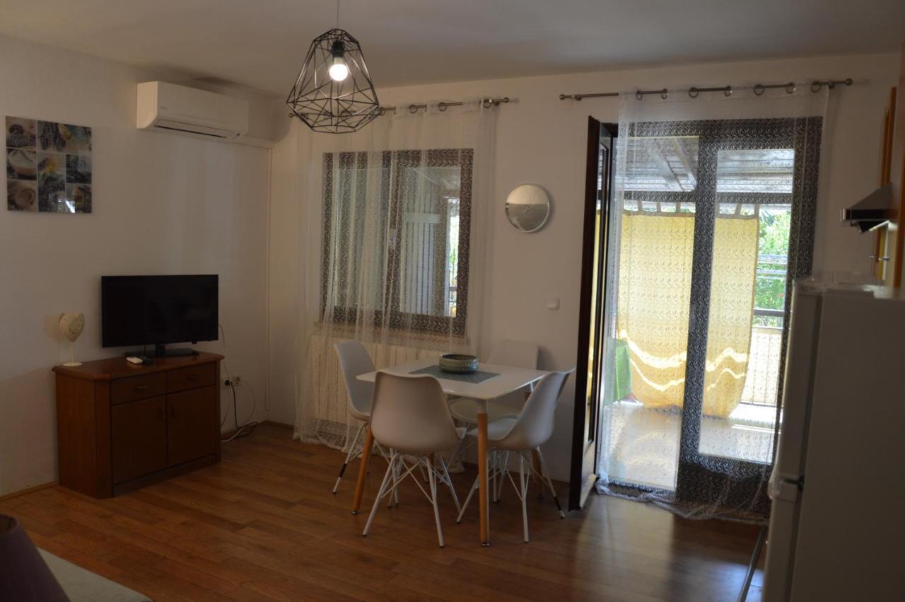 Apartmani "Glavas" Vrsar Exterior photo