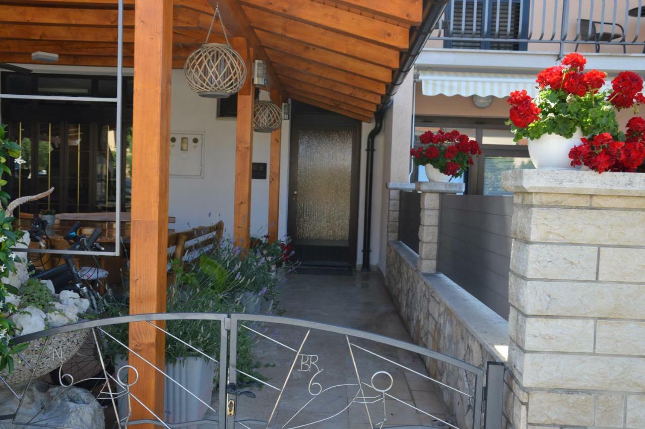 Apartmani "Glavas" Vrsar Exterior photo